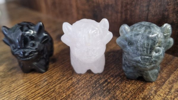 Mini Highland Cow Carvings