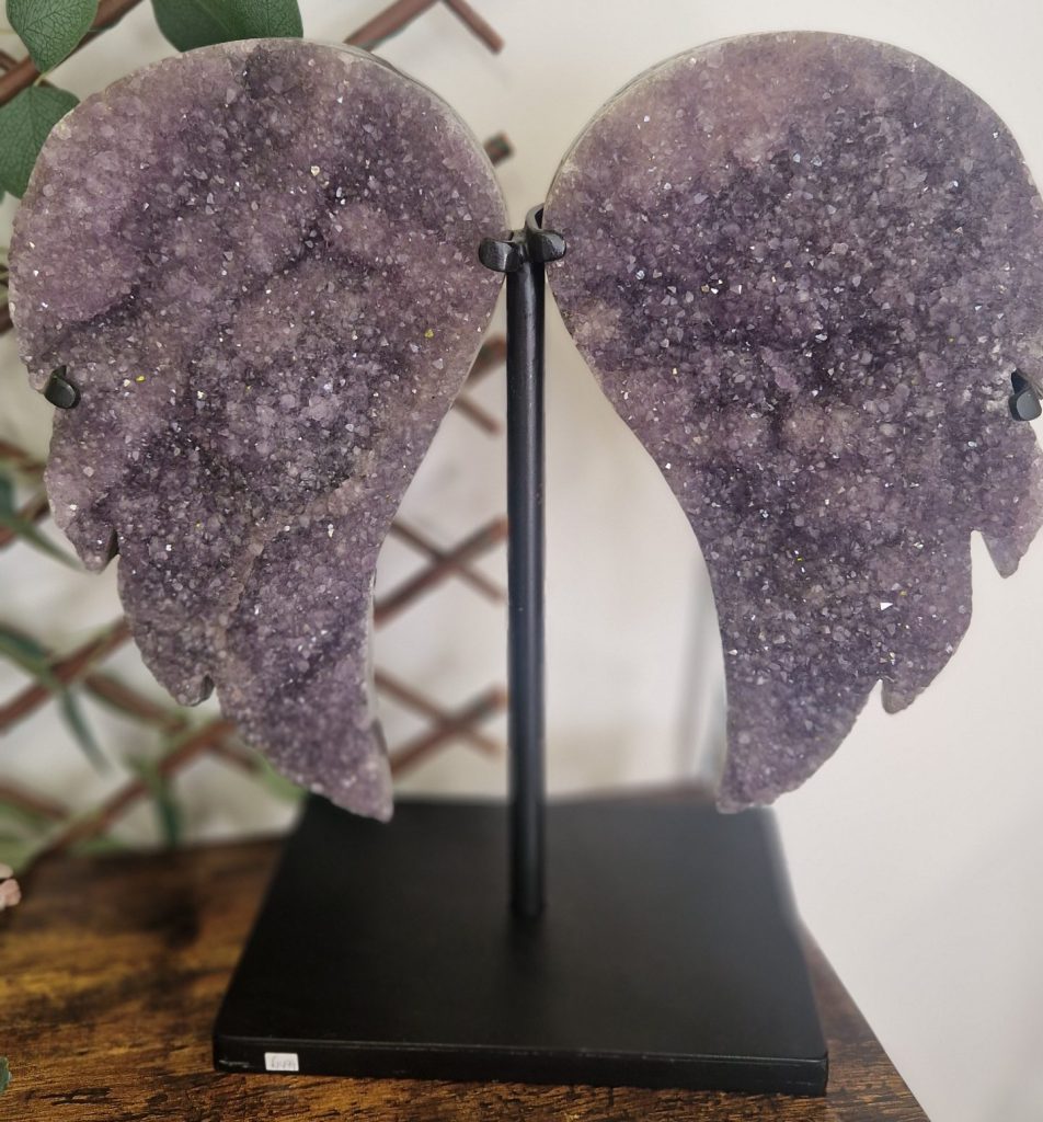 statement amethyst